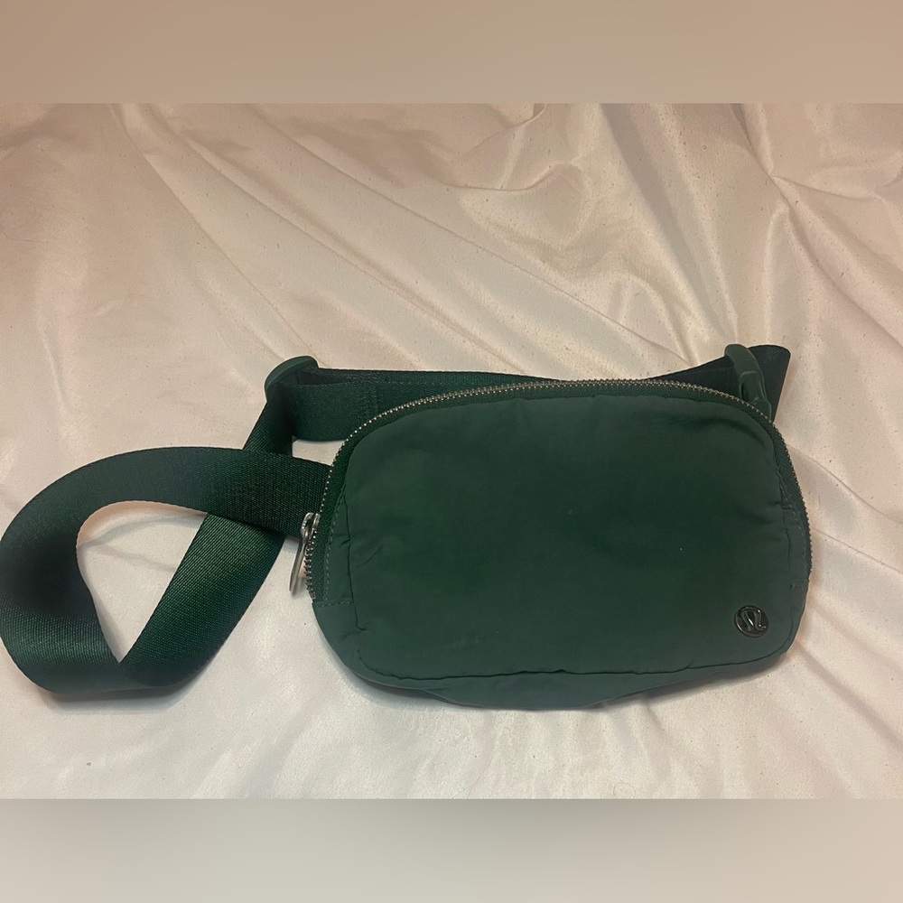 Lululemon belt bag